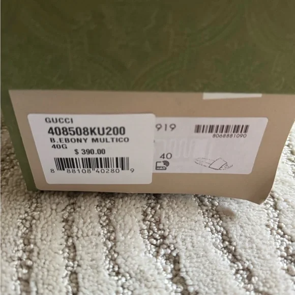 Gucci Black and Pink Floral Sandals - Picture 3 of 4